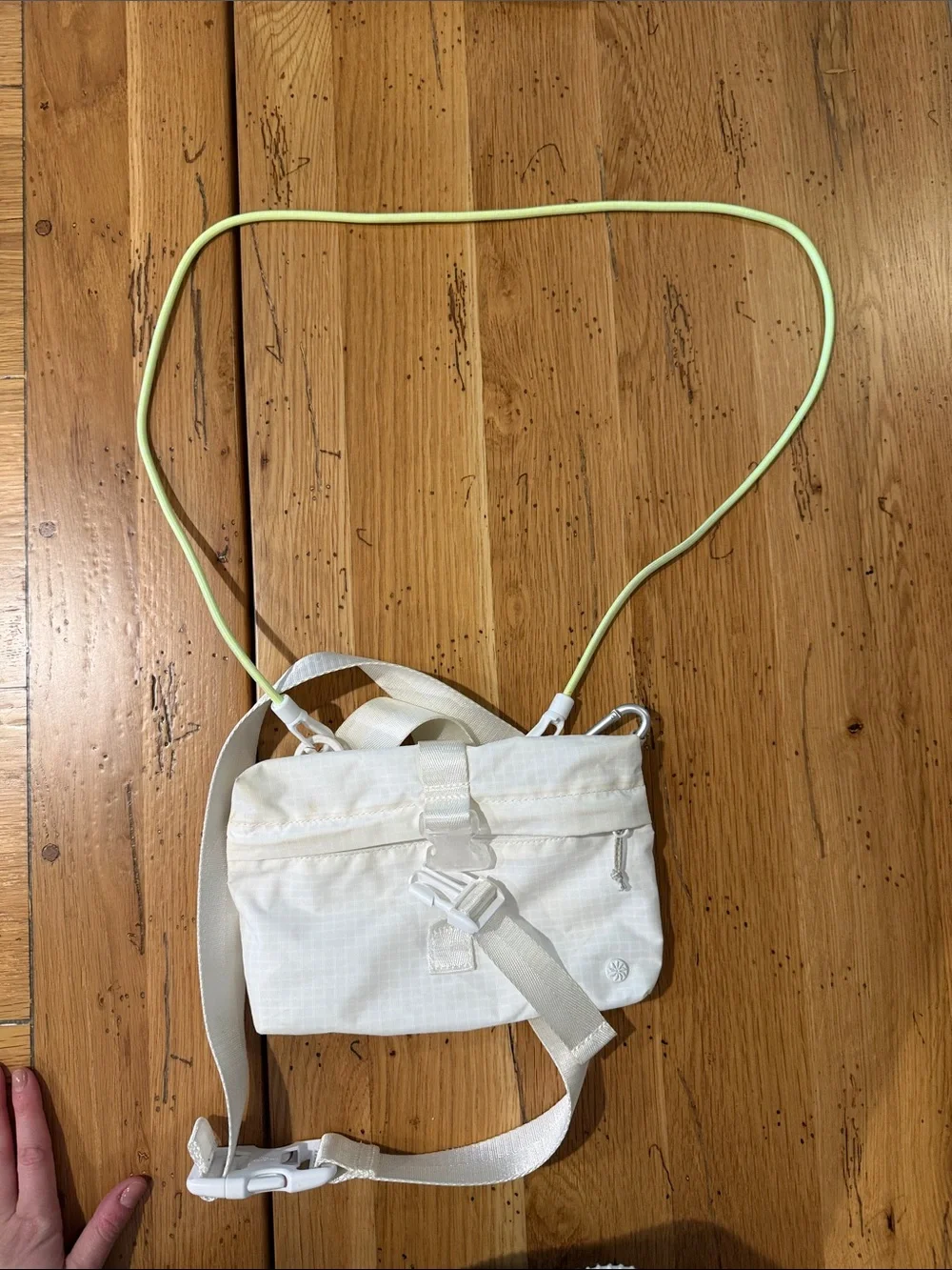 Athleta Crossbody Belt Bag - Picture 10 of 11